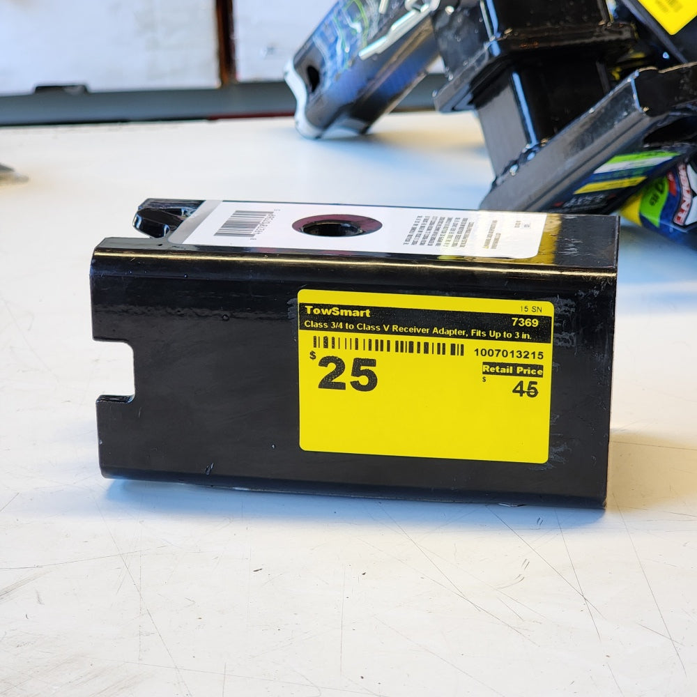 Class 3/4 to Class V receiver Adapter, Fits Up to 3 in Class 3/4 to Class V receiver Adapter, Fits Up to 3 in